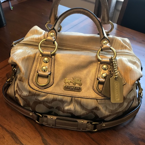 Gold Coach Bag - Picture 1 of 8